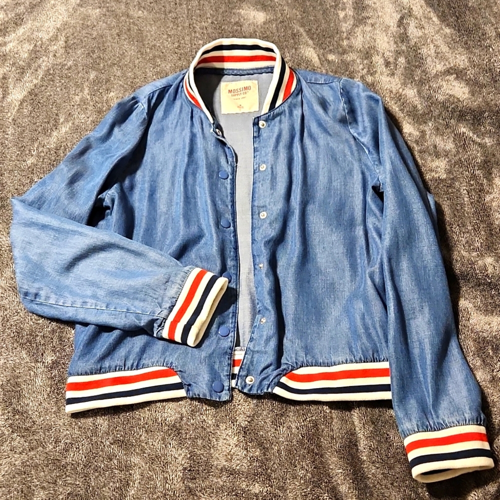 Mossimo medium size light weight jacket